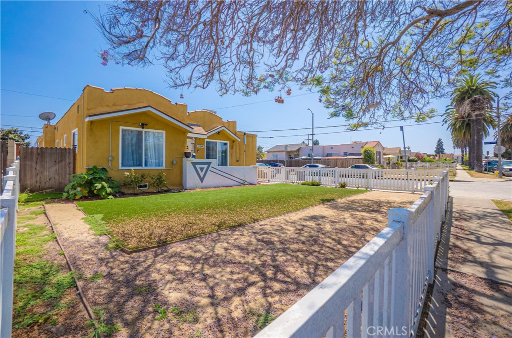 764 W 107th Street