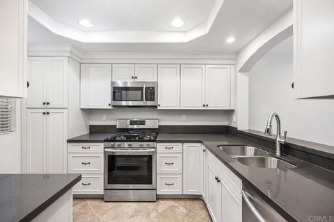 Photo of 750 Breeze Hill Rd Rd #110, Vista, CA 92081 (MLS # NDP2601385)