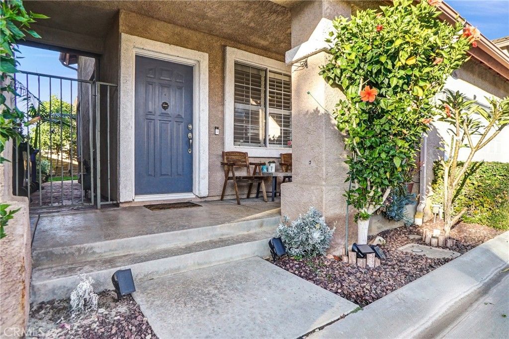Photo of 385 Owls Cove Lane, Simi Valley, CA 93065 (MLS # WS26047986)