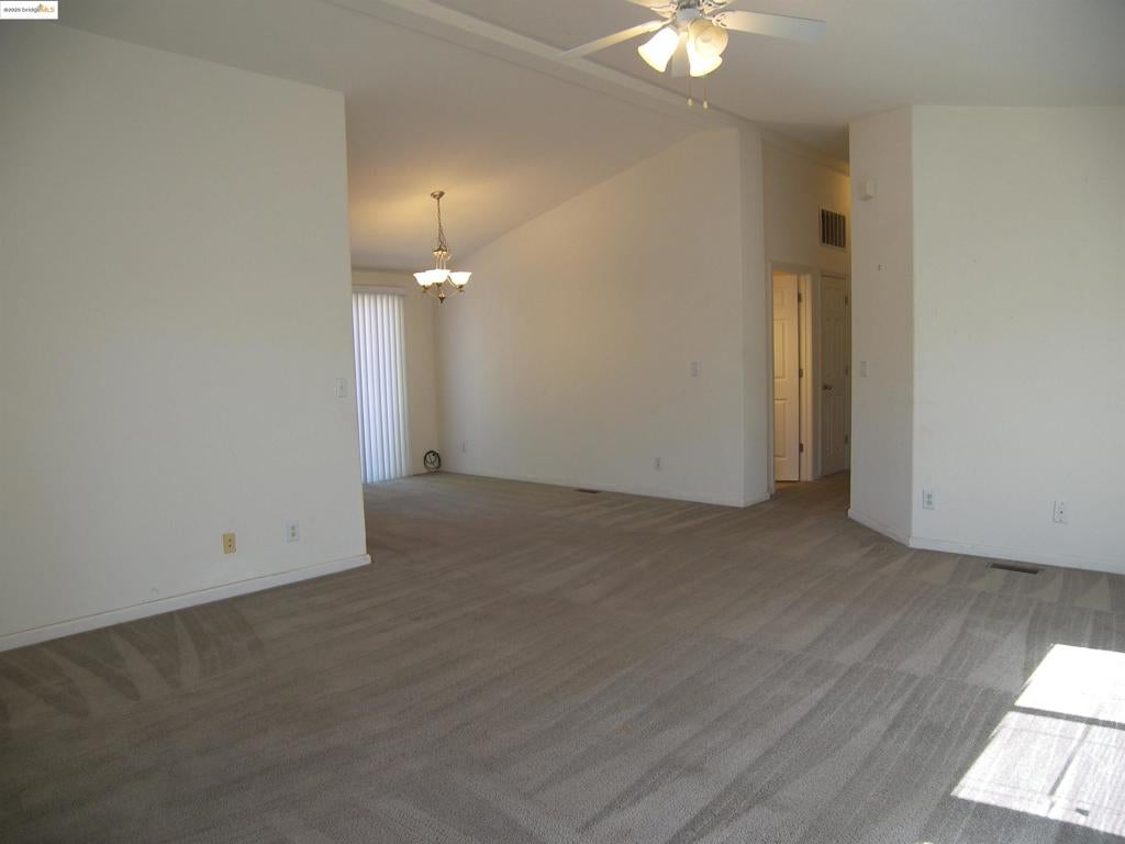 22877 E Parkwood Dr.