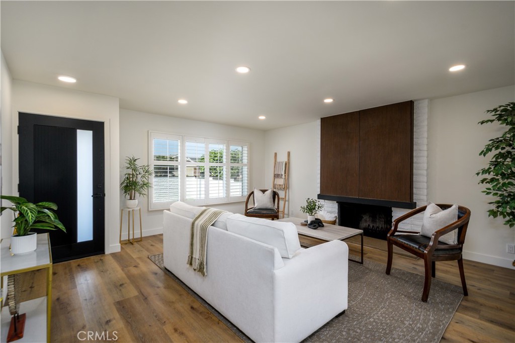 5172 Del Norte Circle