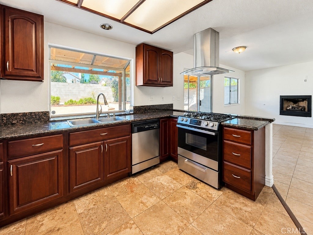 1520 Turquoise