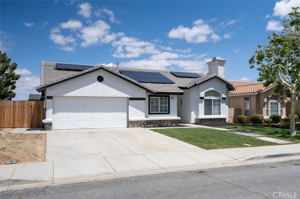 4141 De Anza