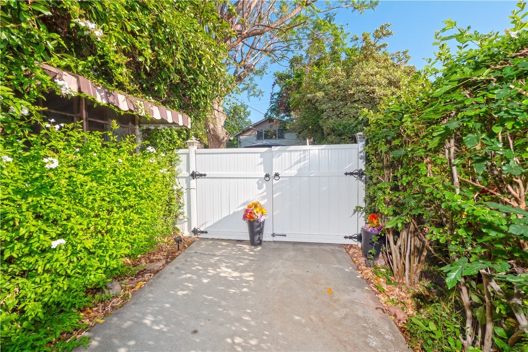 4600 Sunnyside Drive