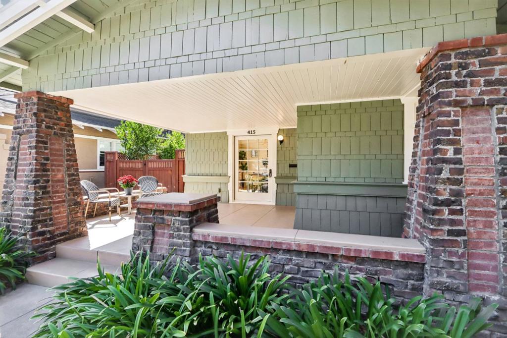 415 S 14th Street