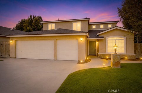 Photo of 110 Clearview Court, Tehachapi, CA 93561 (MLS # OC26133269)