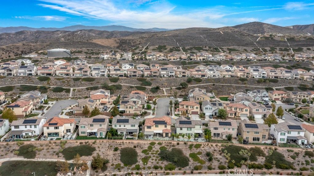 Photo of 18348 Cachet Way, Canyon Country, CA 91350 (MLS # SR25279049)