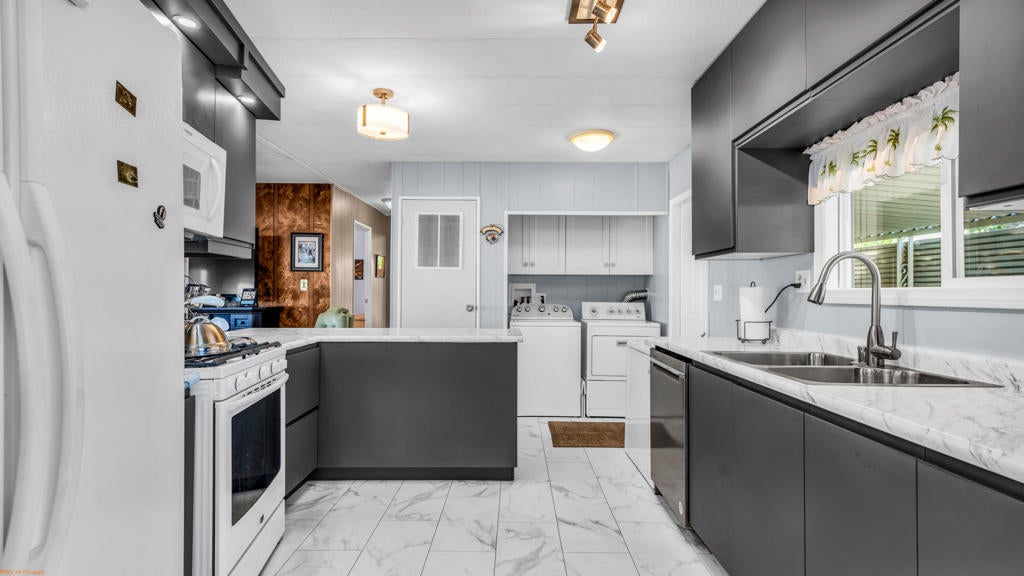 18070 Langlois Road 285