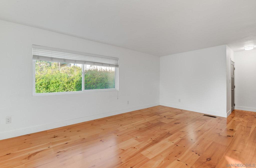 Downtown - Residential Income