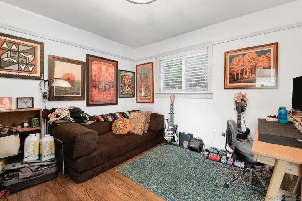 Downtown - Residential Income