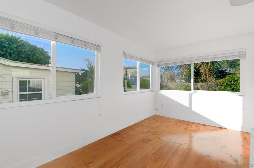 Downtown - Residential Income