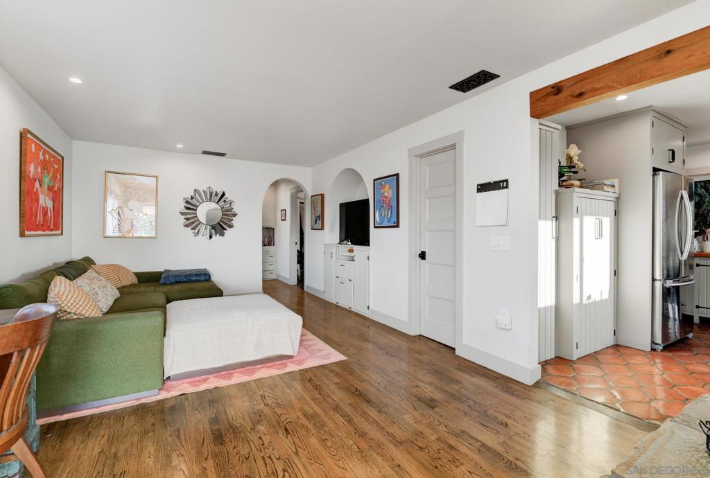 Downtown - Residential Income