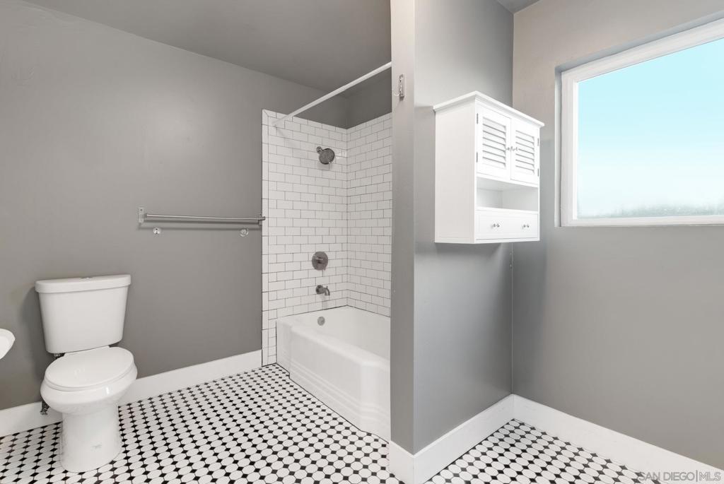 Downtown - Residential Income