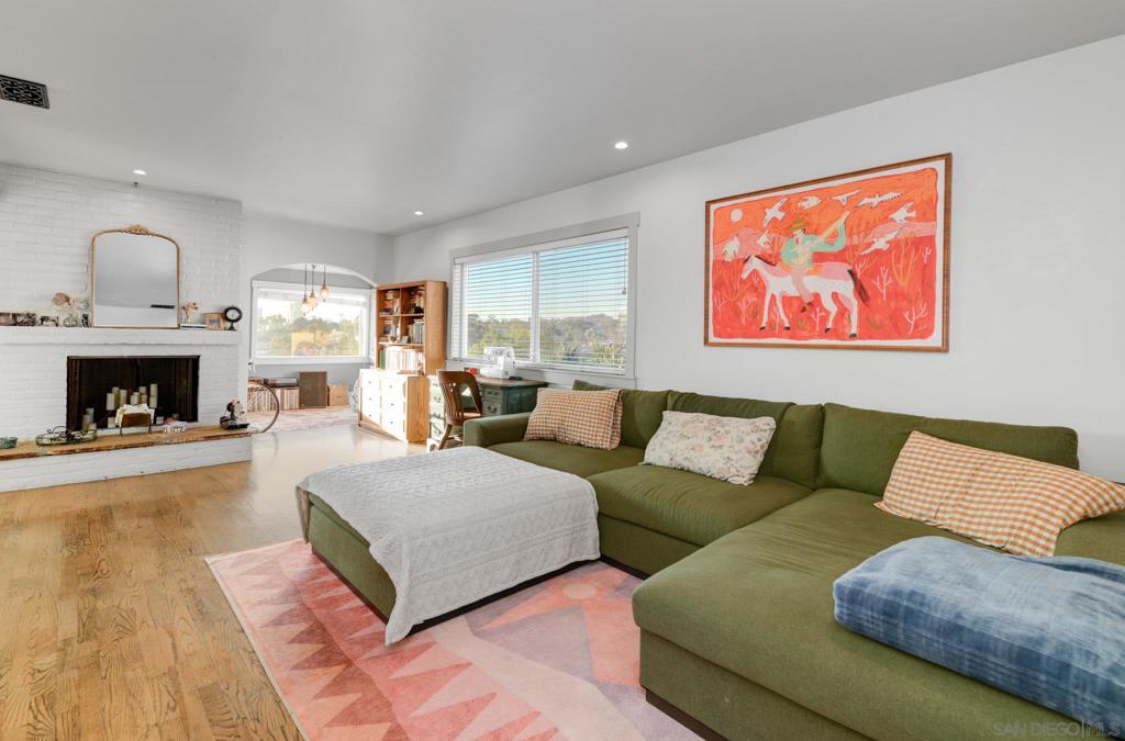 Downtown - Residential Income