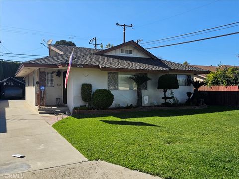 Photo of 14115 Leahy AVE, Bellflower, CA 90706 (MLS # PW26121964)