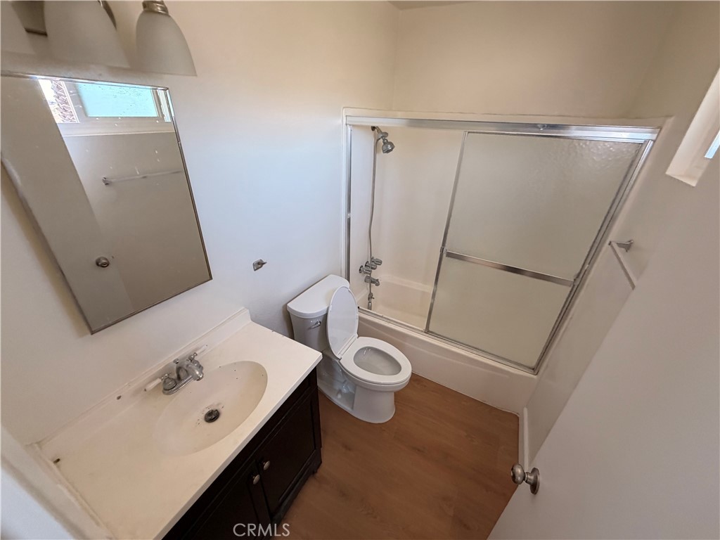 415 Calle Neblina