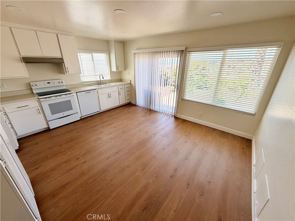 Photo of 415 Calle Neblina, San Clemente, CA 92672 (MLS # OC26094020)
