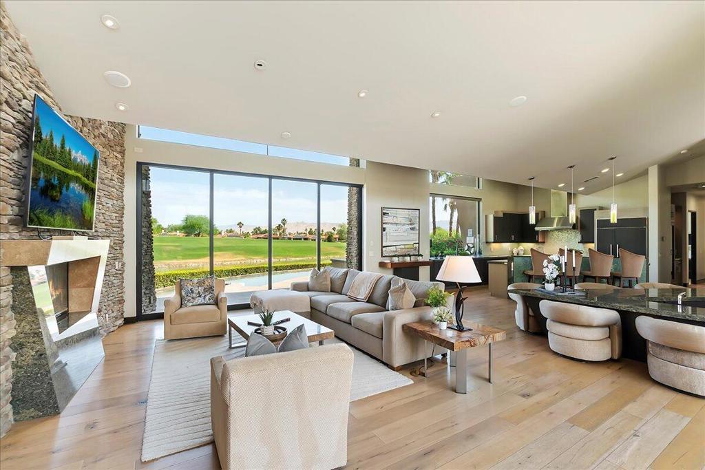 Mission Hills/Westgate - Residential