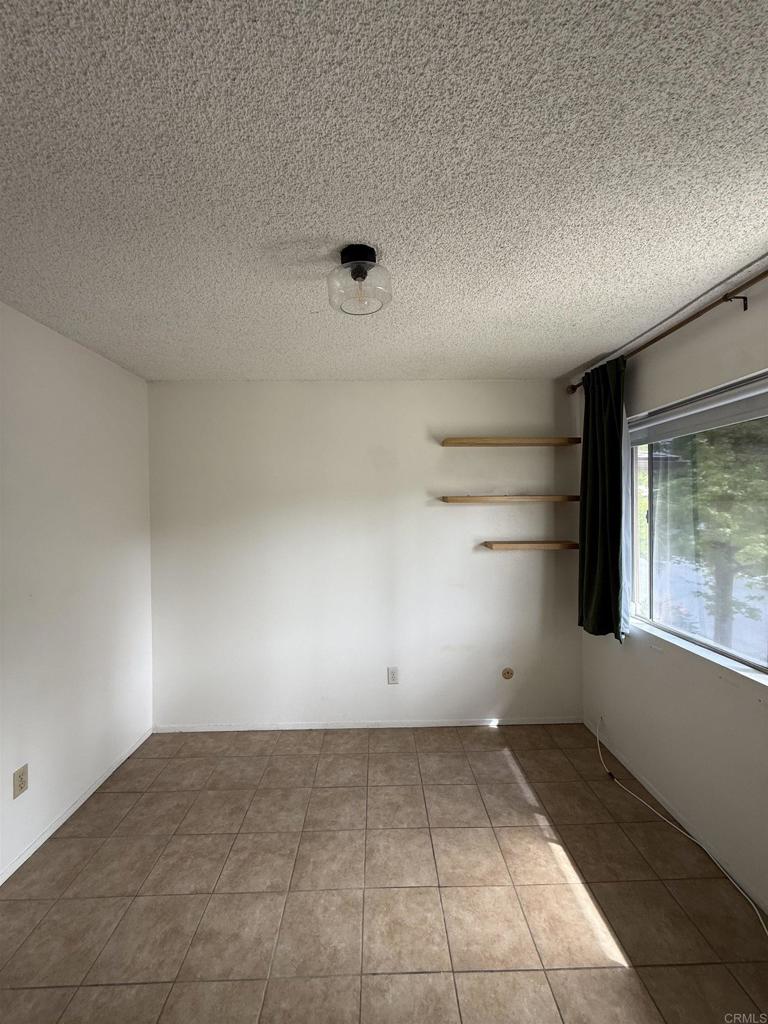 6504 Bell Bluff Avenue