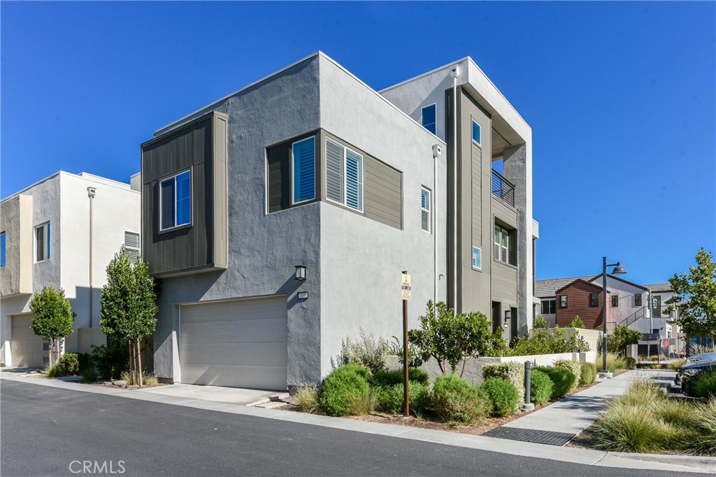 This famous Great Park neighborhood! Lennar home featuring 3 bedrooms and 2.5 bathrooms. This three-story building is rare in California. The modern architectural design and bright spaces with multiple windows make it an eye-catcher. There is a bonus room on the very spacious third floor. Several balconies will give you different views. Enjoy the Great Park lifestyle with multiple pools, and the club house with different themes, hiking biking, basketball court, dog park, and of course Great Park too! A few minutes' drive to the Irvine unified school district, which the assigned schools are all at high ratings, 8-9 points. Close to 133 & 5 FWY, shopping mall.