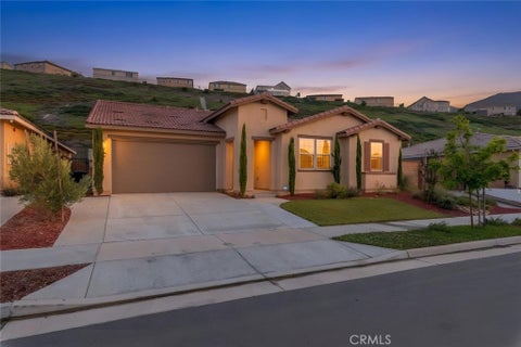 Photo of 2690 Santa Fiora Drive, Corona, CA 92882 (MLS # IG26126044)