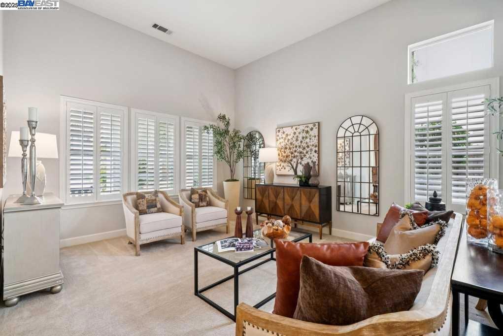 CRYSTYL RANCH - Residential
