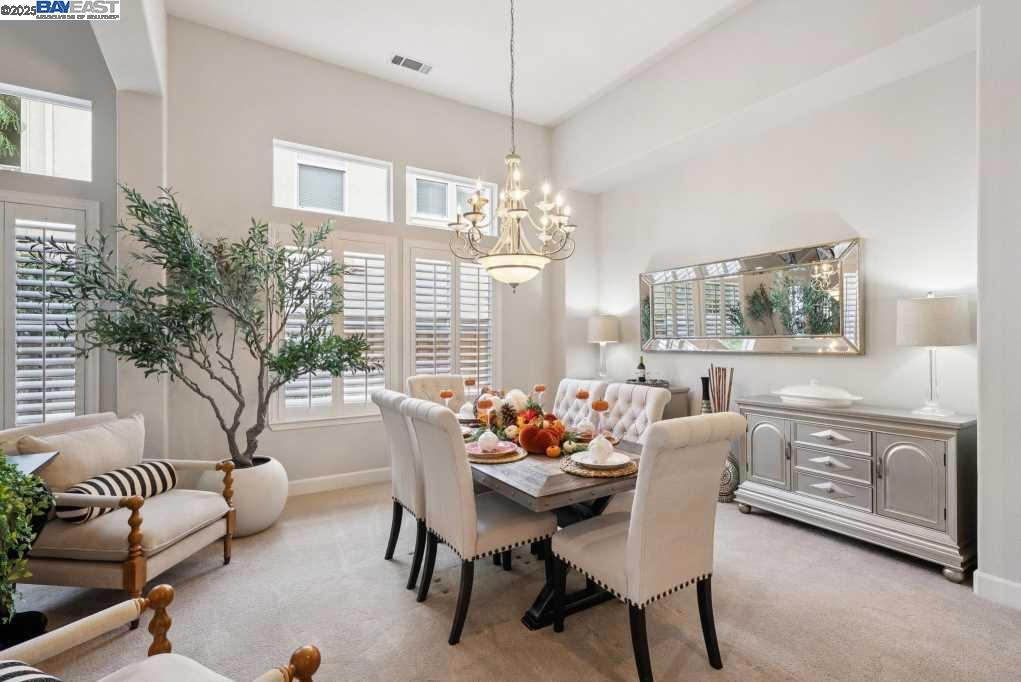 CRYSTYL RANCH - Residential