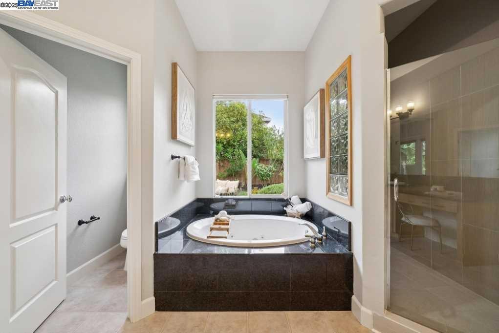 CRYSTYL RANCH - Residential