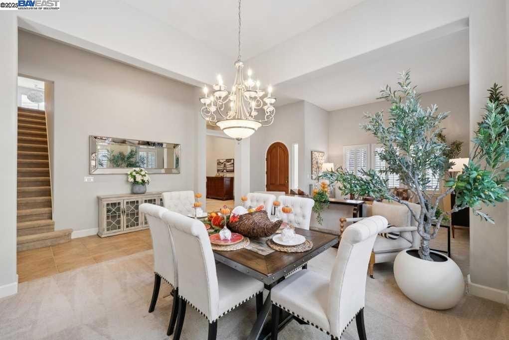 CRYSTYL RANCH - Residential