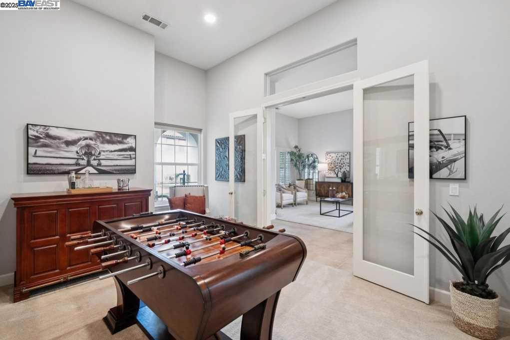 CRYSTYL RANCH - Residential