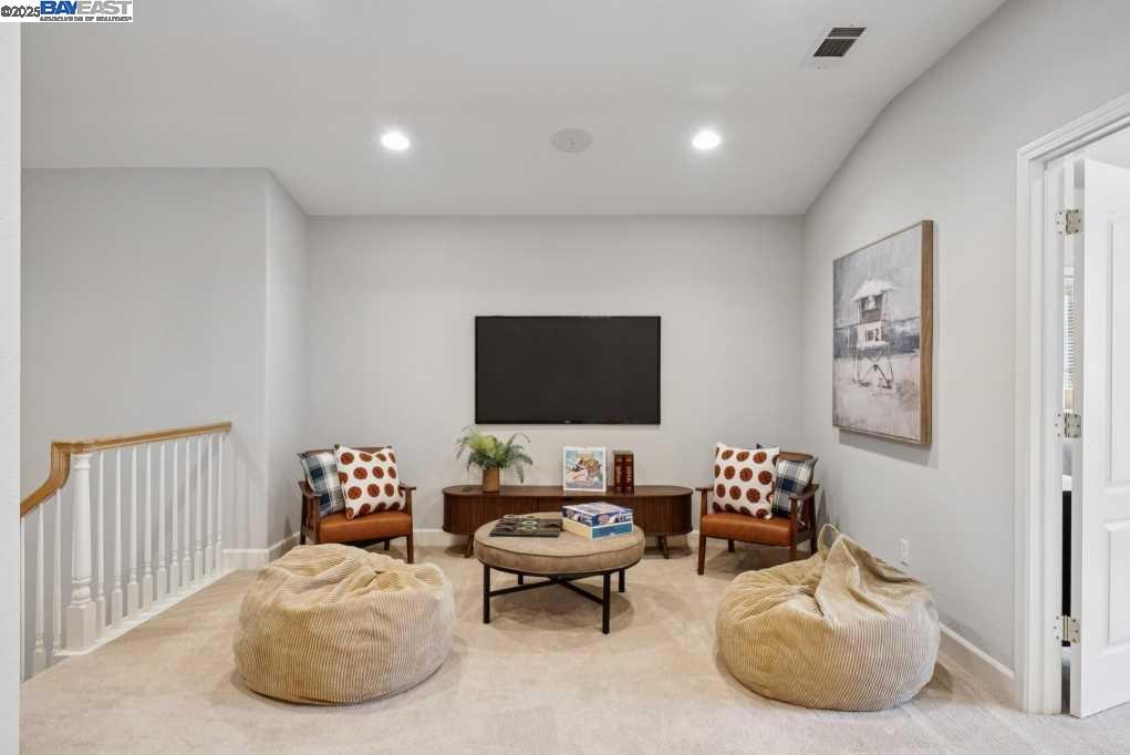 CRYSTYL RANCH - Residential