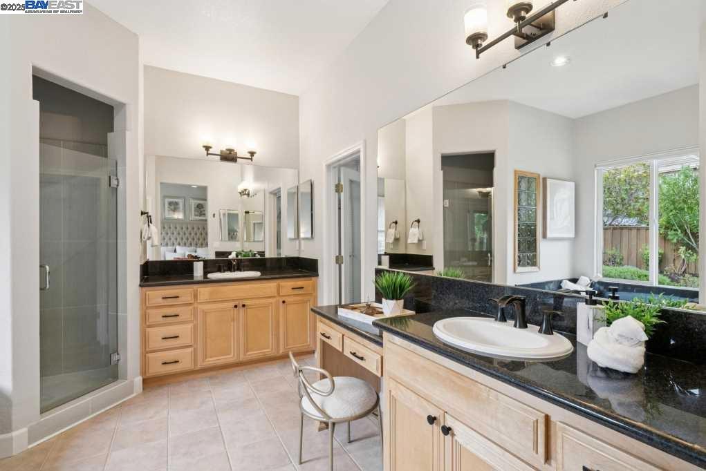 CRYSTYL RANCH - Residential