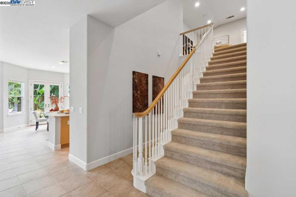 CRYSTYL RANCH - Residential
