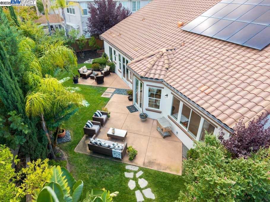 CRYSTYL RANCH - Residential