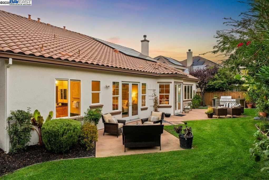 CRYSTYL RANCH - Residential