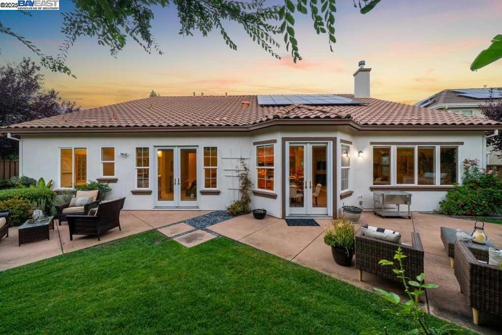 CRYSTYL RANCH - Residential