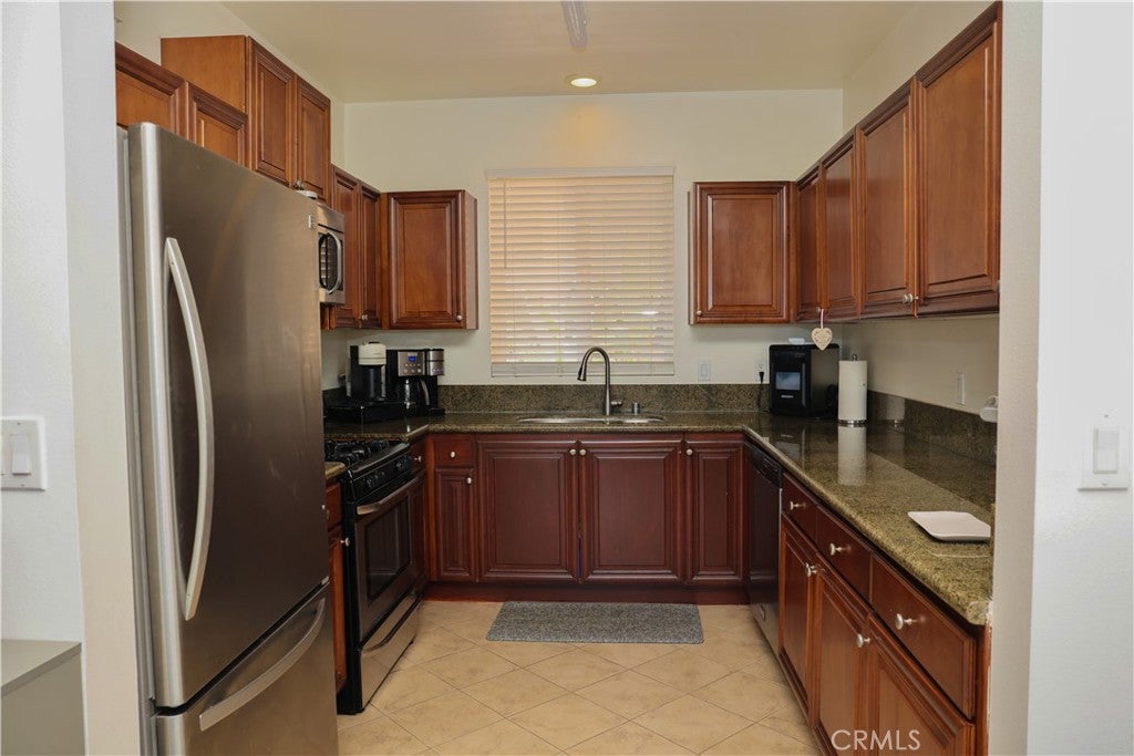 13951 Sherman Way 301