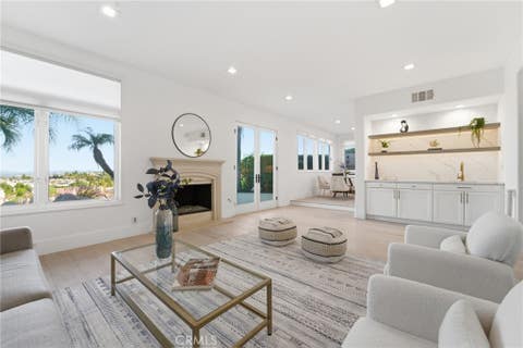 Tiny photo for 7612 Carmenita LN, West Hills, CA 91304 (MLS # SR26099585)