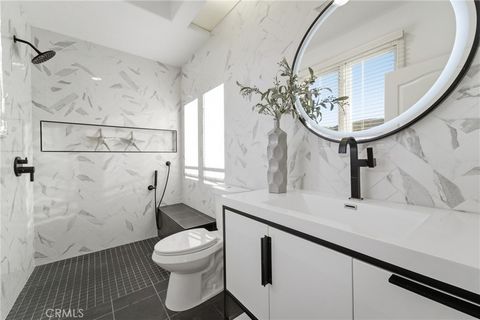 Tiny photo for 7612 Carmenita LN, West Hills, CA 91304 (MLS # SR26099585)
