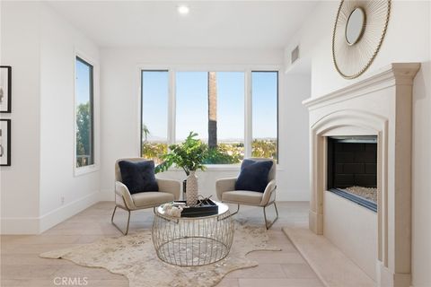 Tiny photo for 7612 Carmenita LN, West Hills, CA 91304 (MLS # SR26099585)