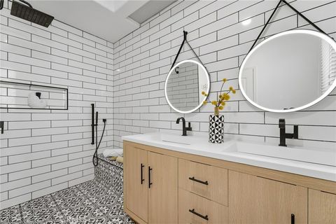 Tiny photo for 7612 Carmenita LN, West Hills, CA 91304 (MLS # SR26099585)