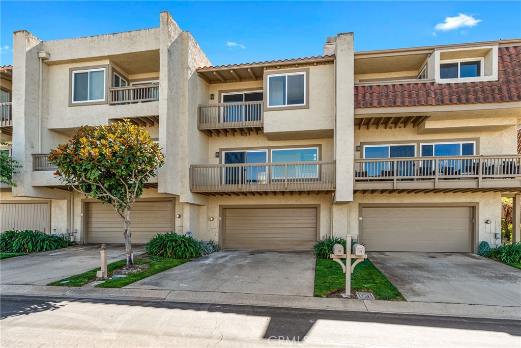 A rare opportunity to purchase at "The Hill" - a premium, gated condominium community in Rancho Palos Verdes. This Fully remodeled unit offers 2 bedrooms and a loft in addition to 2 full baths (upstairs) and a powder room (main floor). With an attractive and functional floor plan, #15 presents an excellent opportunity to move into this attractive and well maintained development. New Futures include, New Kitchen cabinets and Appliances, New Lighting throughout the entire home, New Luxury Flooring, New Fixtures throughout and plenty more! There's an eating area connected to the kitchen and a formal dining room next to the step down living room. Spacious bedrooms are located upstairs along with a large loft the perfect space for a home office, home gym or??? The large windows/sliding doors provide for beautiful natural light and outstanding views. Uniquely situated, this home offers views of Santa Monica Bay, the mountains and city lights. The Hill community offers manicured greenery, tennis courts, a pool and spa/hot tub. With easy access to everything, this home is located near shopping, parks, restaurants and excellent schools in a peaceful, private community!