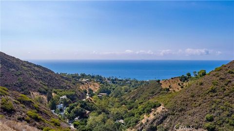 Photo of 5767 latigo canyon Road, Malibu, CA 90265 (MLS # SR25217098) Photo of 5767 latigo canyon Road, Malibu, CA 90265 (MLS # SR25217098)