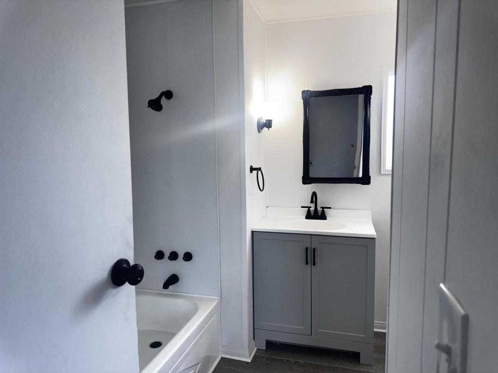 Not Applicable-1 - Manufactured In Park