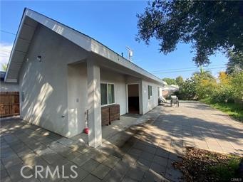 ADU build in year 2021, furnished back house, Featured two bedrooms and two full bath, including laundry, kitchen and living room. Ready to move in condition. Convenience location, walking distance to public library, school, park, store and restaurant. Parking on street or driveway.