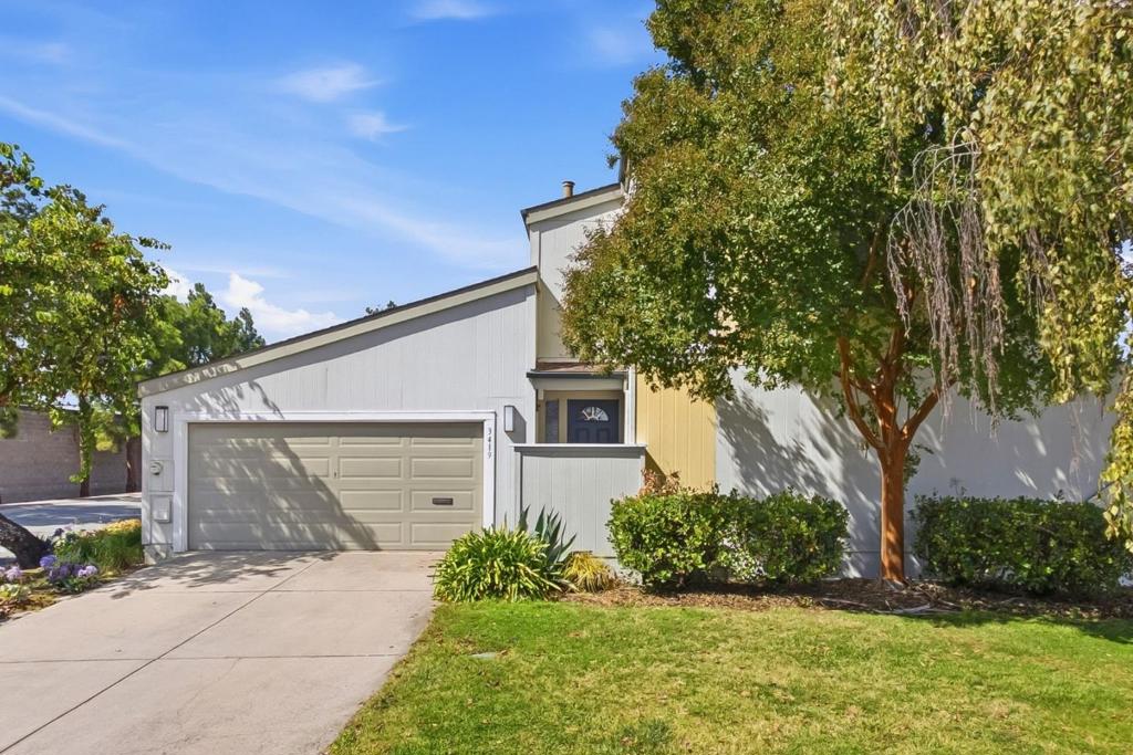 3419 La Selva Street
