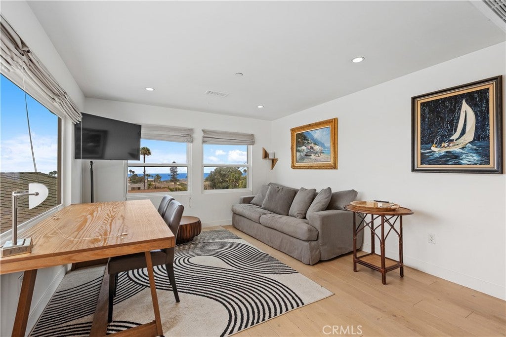 264 266 San Joaquin, Laguna Beach CA 92651 - Photo 46