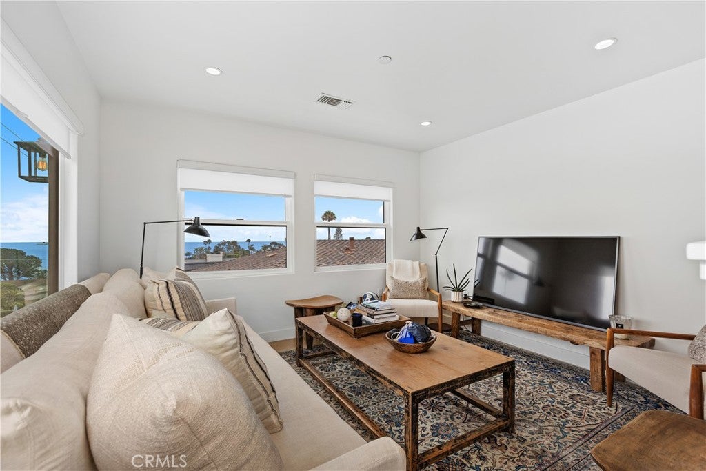 264 266 San Joaquin, Laguna Beach CA 92651 - Photo 23