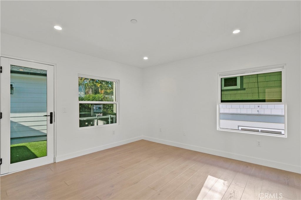 264 266 San Joaquin, Laguna Beach CA 92651 - Photo 30