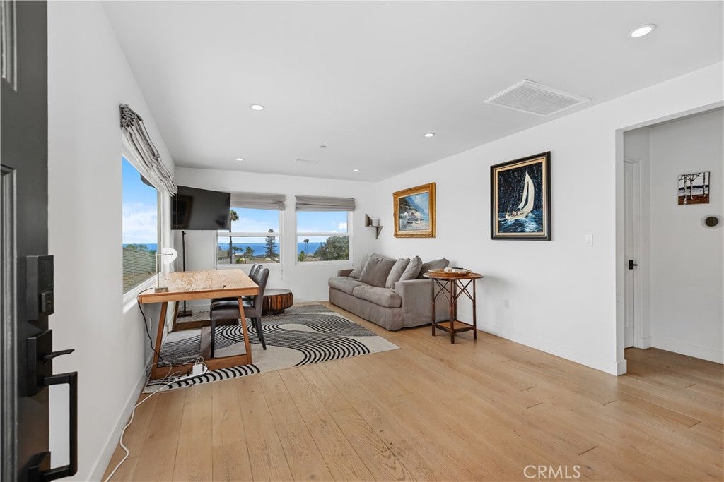 264 266 San Joaquin, Laguna Beach CA 92651 - Photo 43